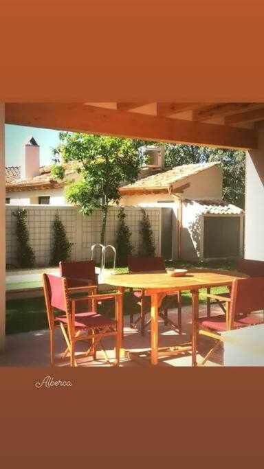 La Alberca Casa con jardín y piscina Vila Tenzuela Exterior foto